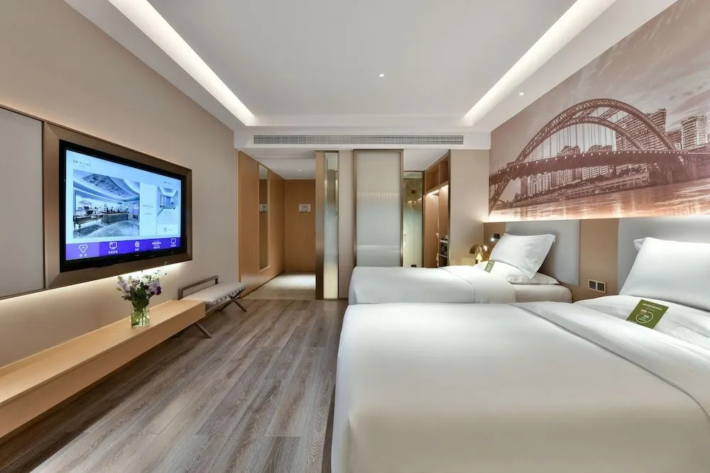 Mercure Yibin Port