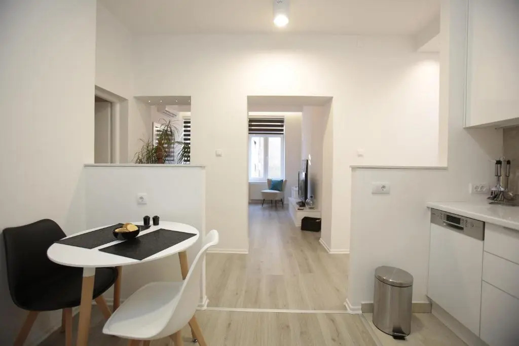 Miaap Apartments