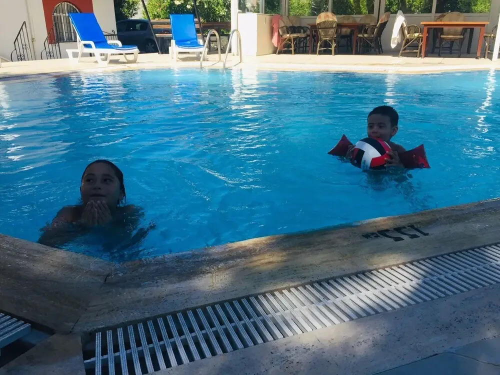 Alper Hotel