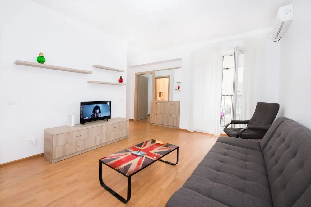 Sebastian Apartment