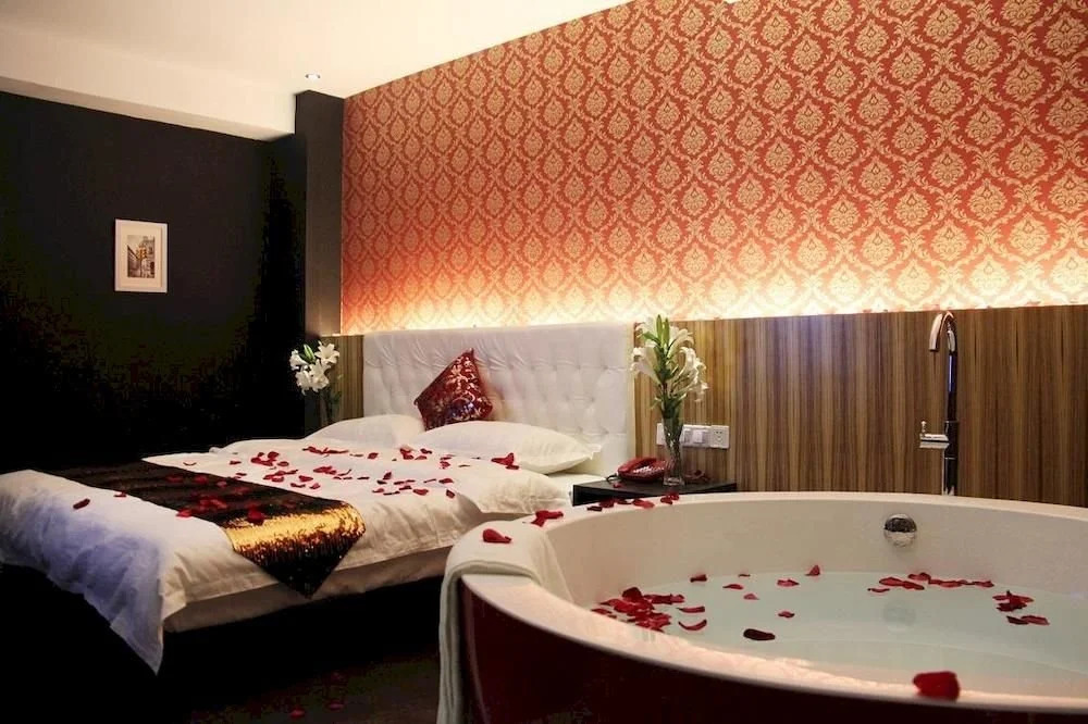 Joy Inn Chuxiong