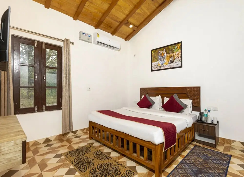 Goroomgo Mid Forest House Kalaguri