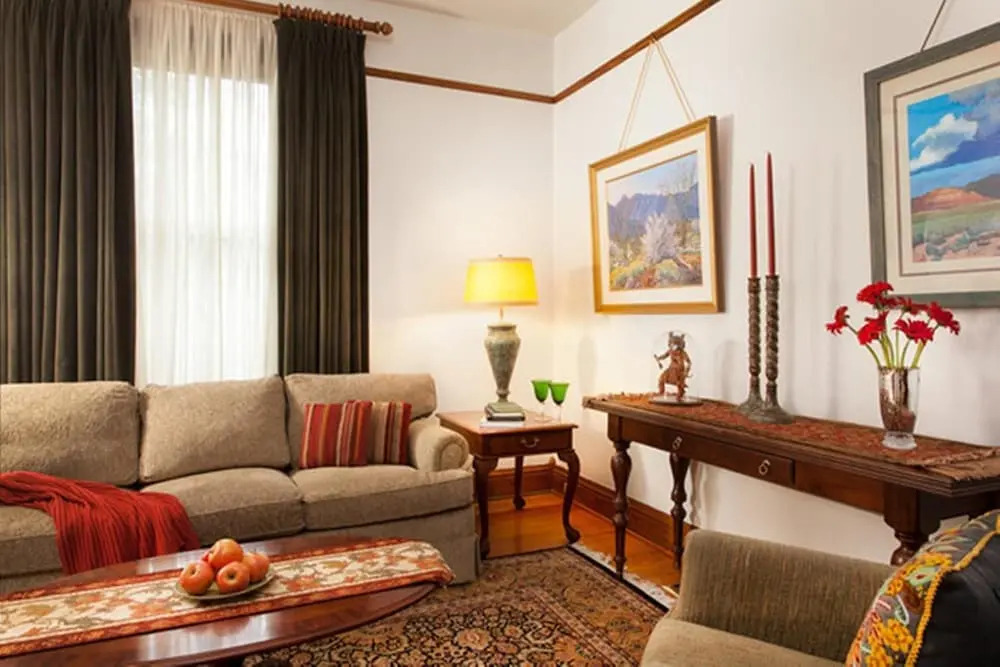 Four Kachinas Bed & Breakfast Inn