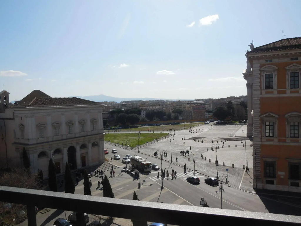 Domus Laurae