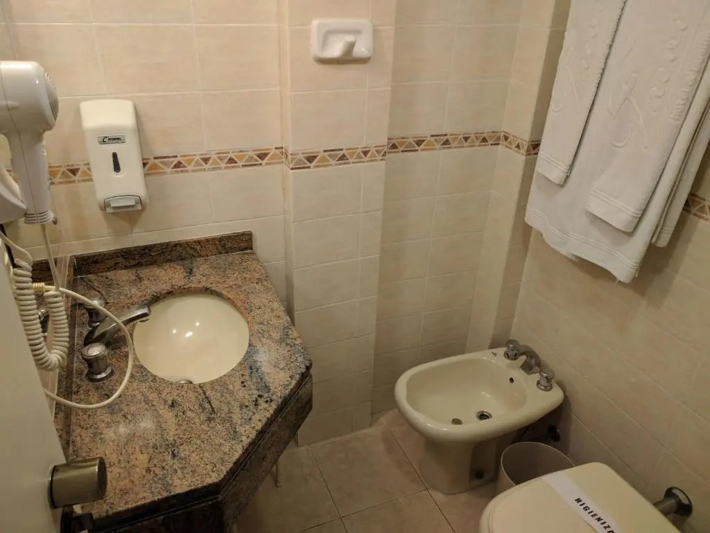 Trevi Hotel e Business