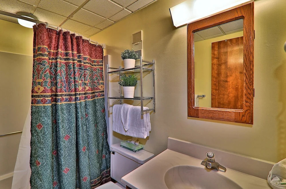 Mg 3c05 - 1br Condo in the Main Mountain Green Building