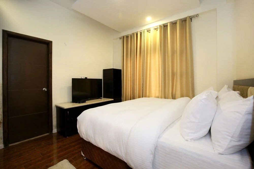 OYO 9894 Home Valley View 2BHK Bharari