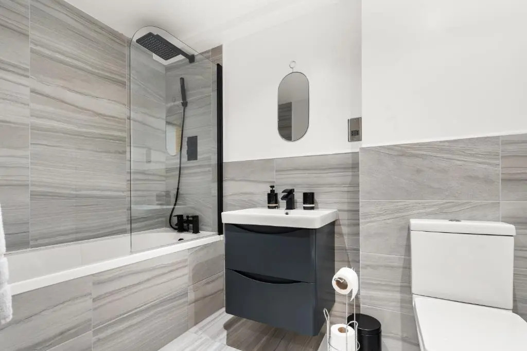Hounds Gate Luxury Apartments by 1508 Stays