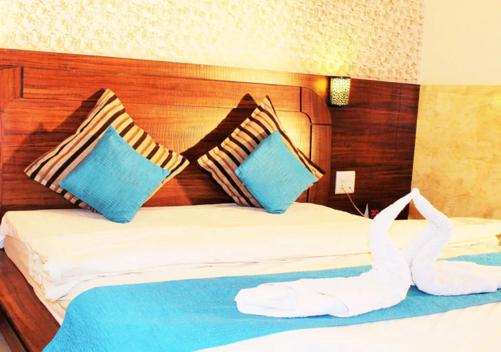OYO 5723 Hotel Crown Jaipur