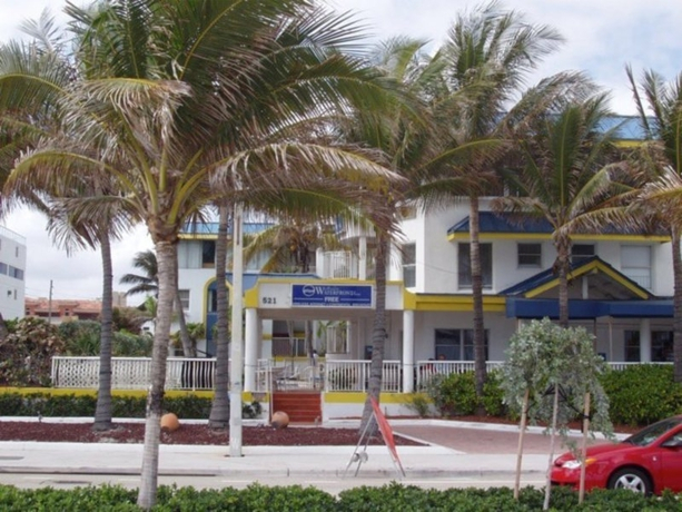Avalon Waterfront Inn