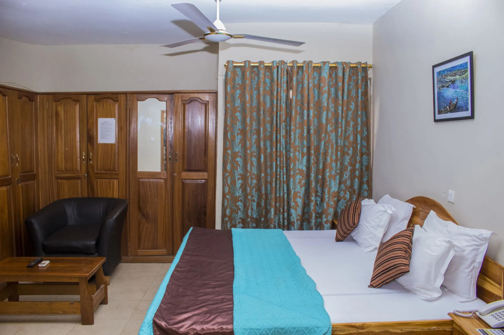 Lovista Hotel