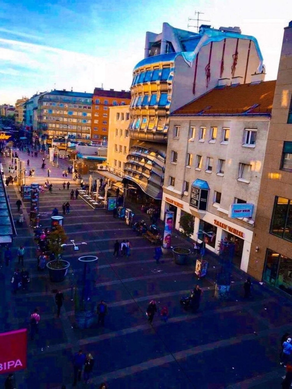 Pretty nice apartment near Hauptbahnhof