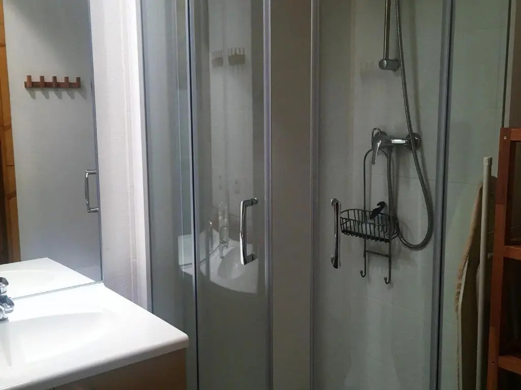 Appartement Le Dévoluy-Agnières-en-Dévoluy, 5 pièces, 10 personnes - FR-1-504-10