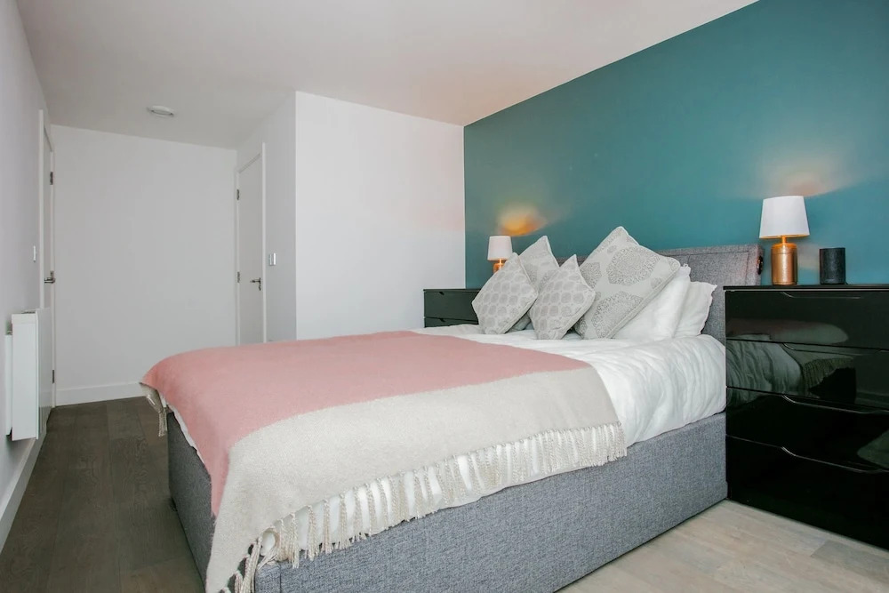 Modern 2 Bedroom Flat In Greenwich