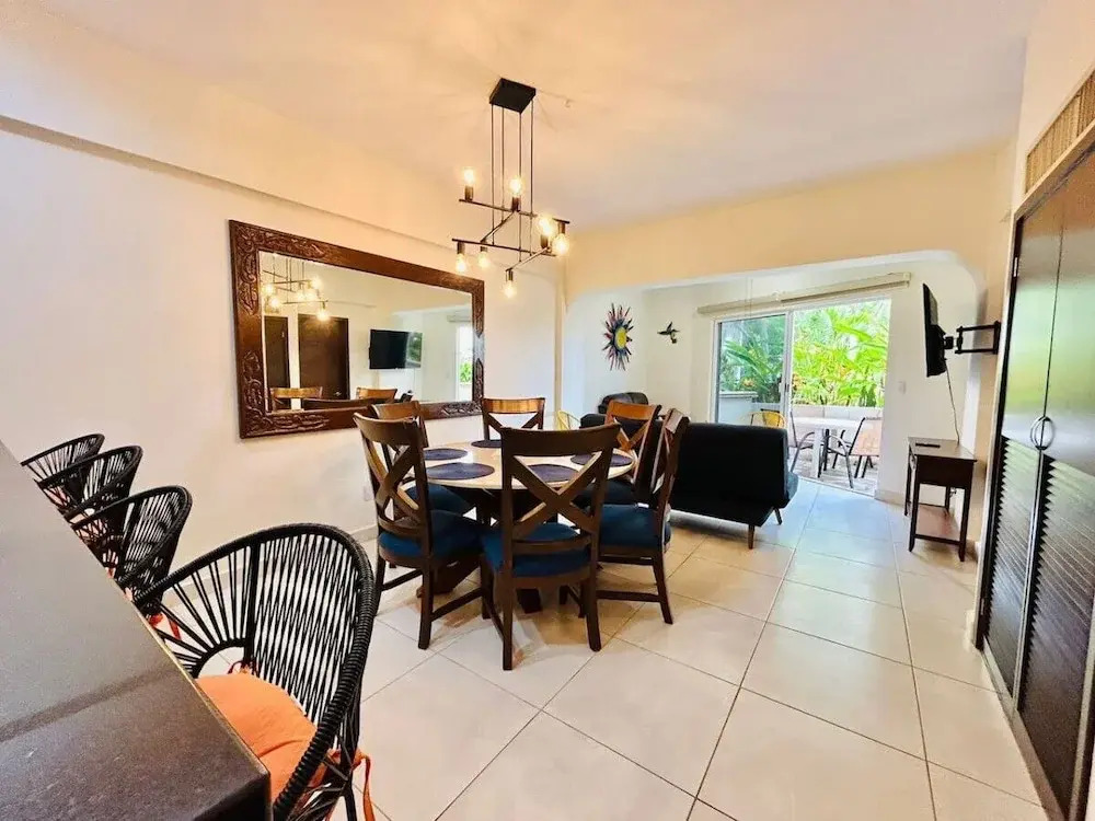 Costa Bonita Apartments