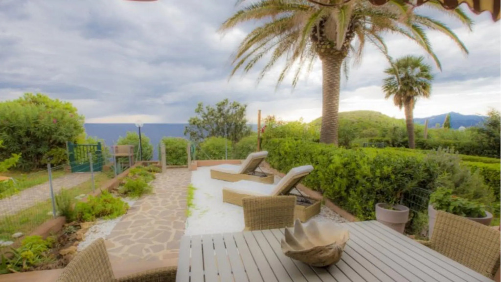 Panoramic apartment by the sea on the southern side of the island of Elba.-LA PERLA DEL TIRRENO