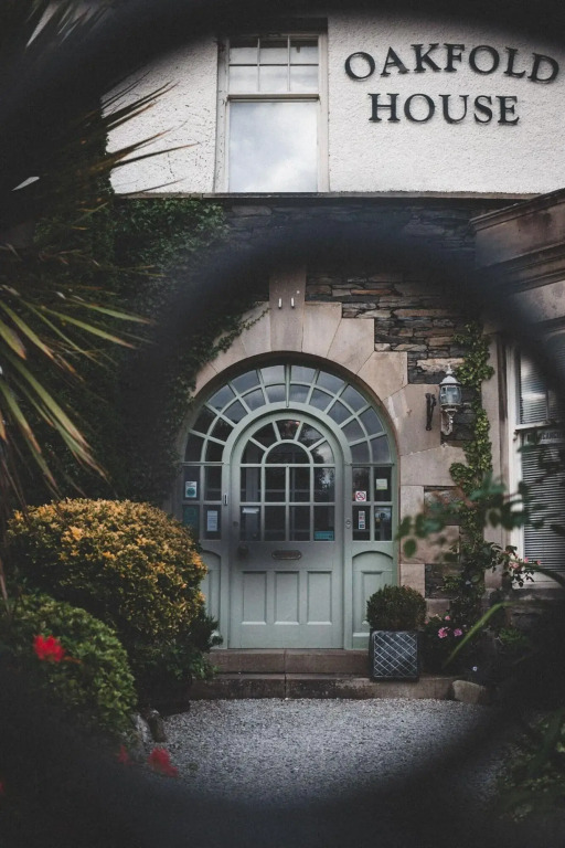 Oakfold House
