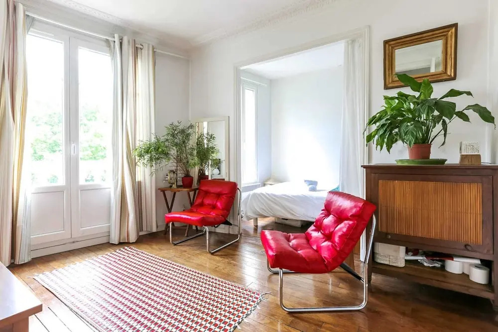 Spacious & Bright Apartment for 2 in Faidherbe/nation