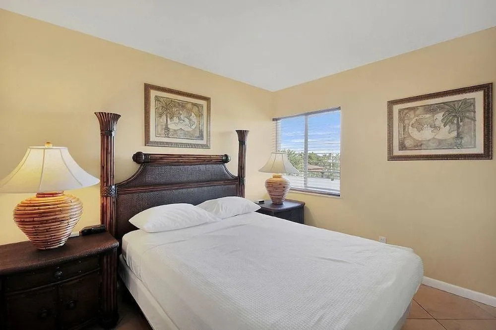 South Collier Condo 313