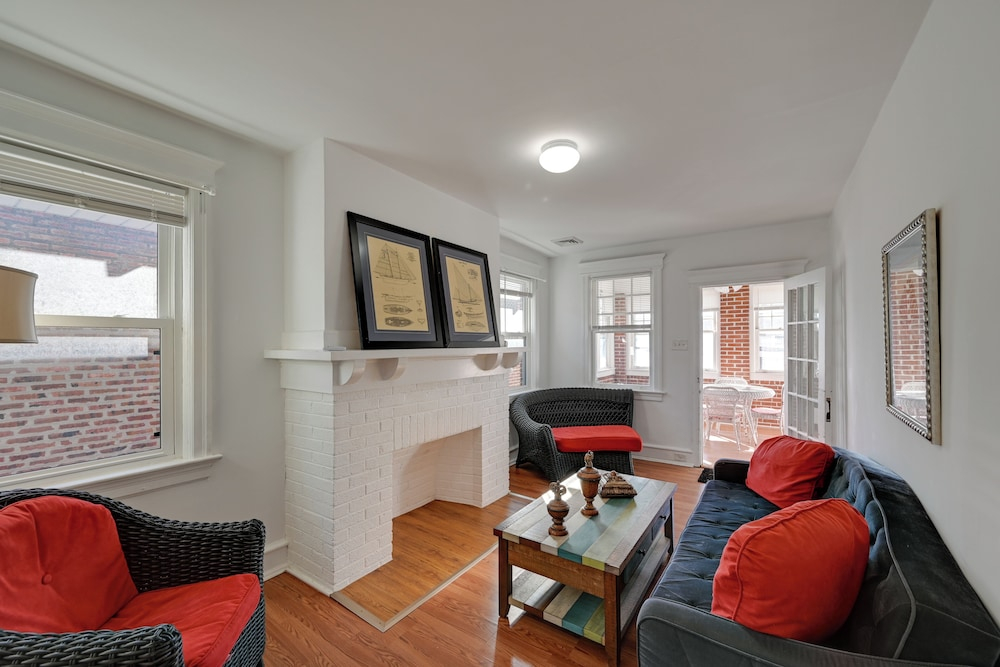 2 Blocks to Ventnor City Beach: Pet-friendly Gem!