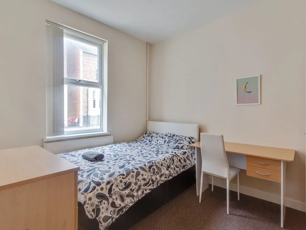 Spacious Apartment in Coventry Near Coventry University