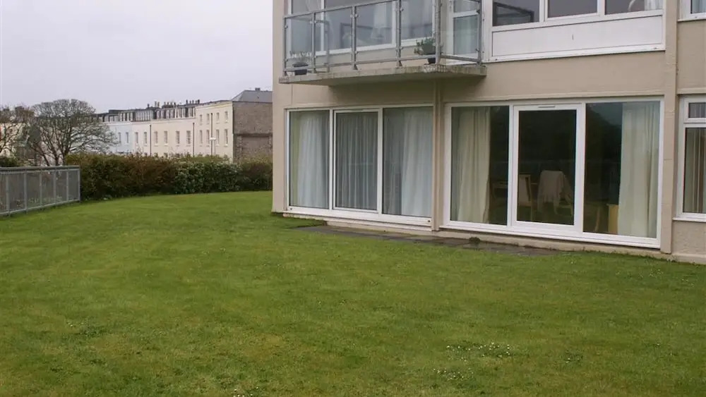 Croft Court 112