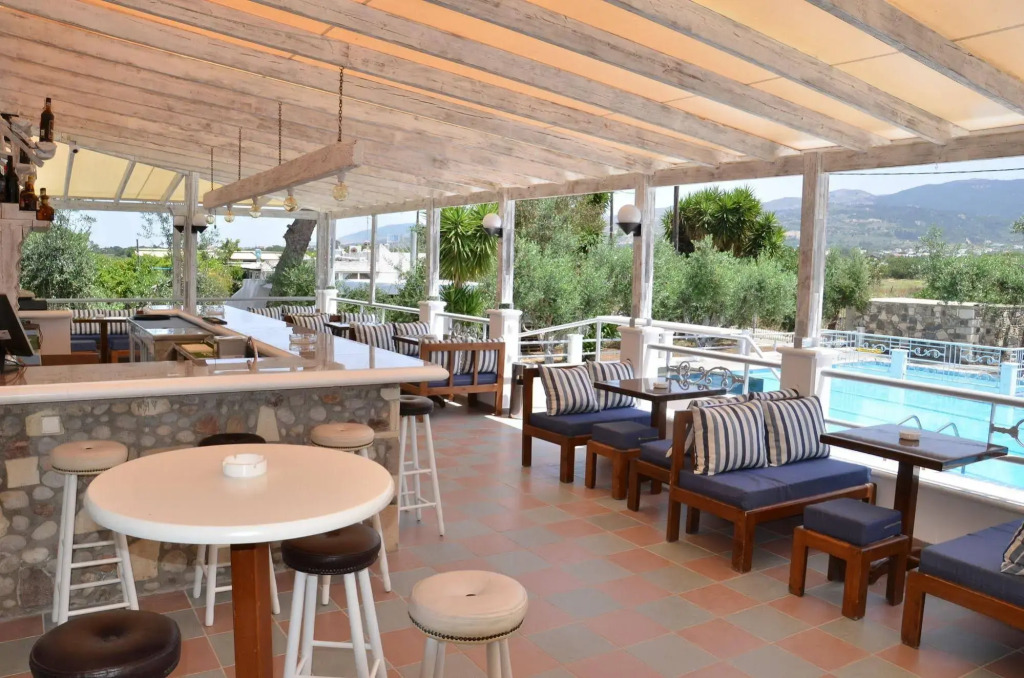 Blue Nest Hotel