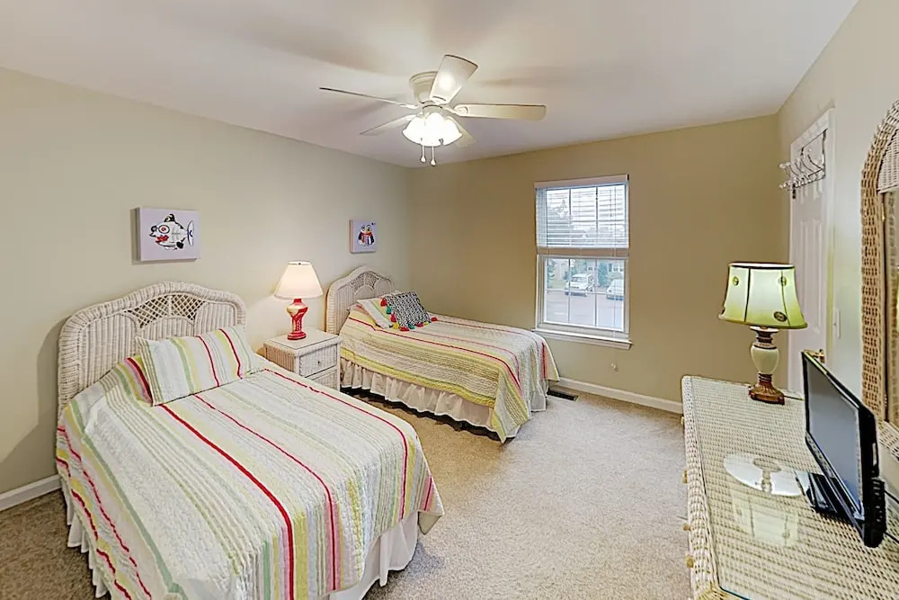 New Listing! Duplex w/ Patio - 3 Blocks to Beach Duplex