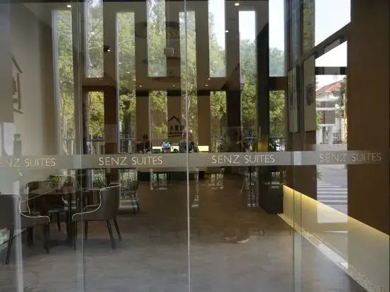 baseLITE Hotel Residence (Shanghai International Exhibition Center Lidoway Branch)