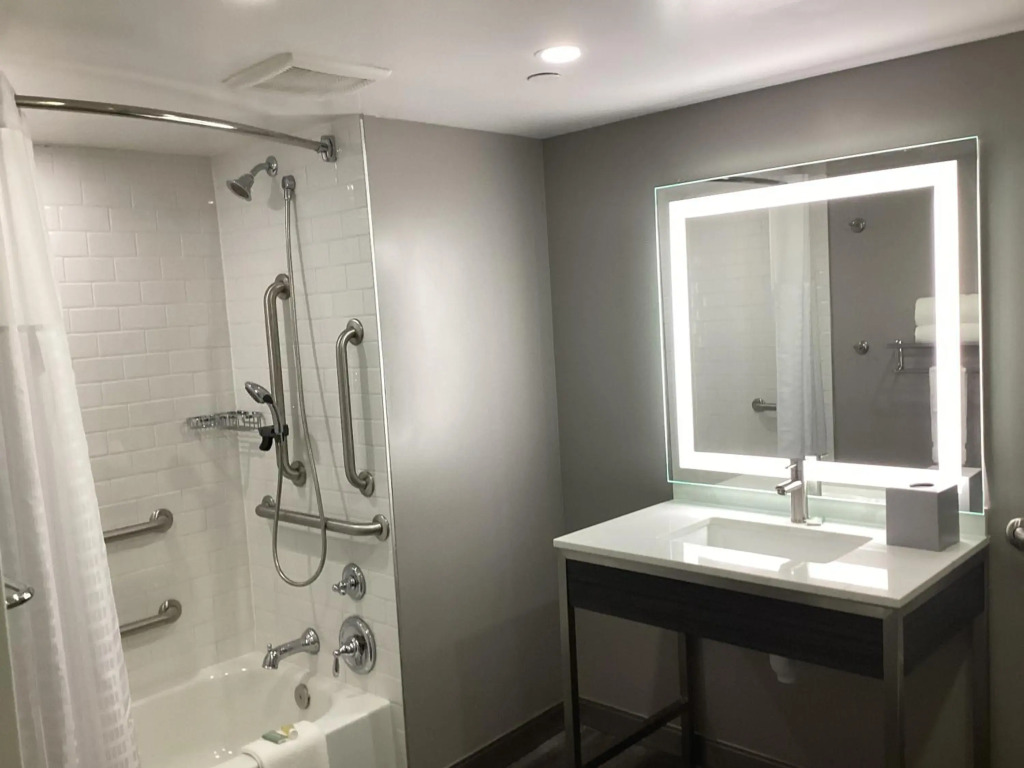 Super 8 By Wyndham Baltimore Northwest