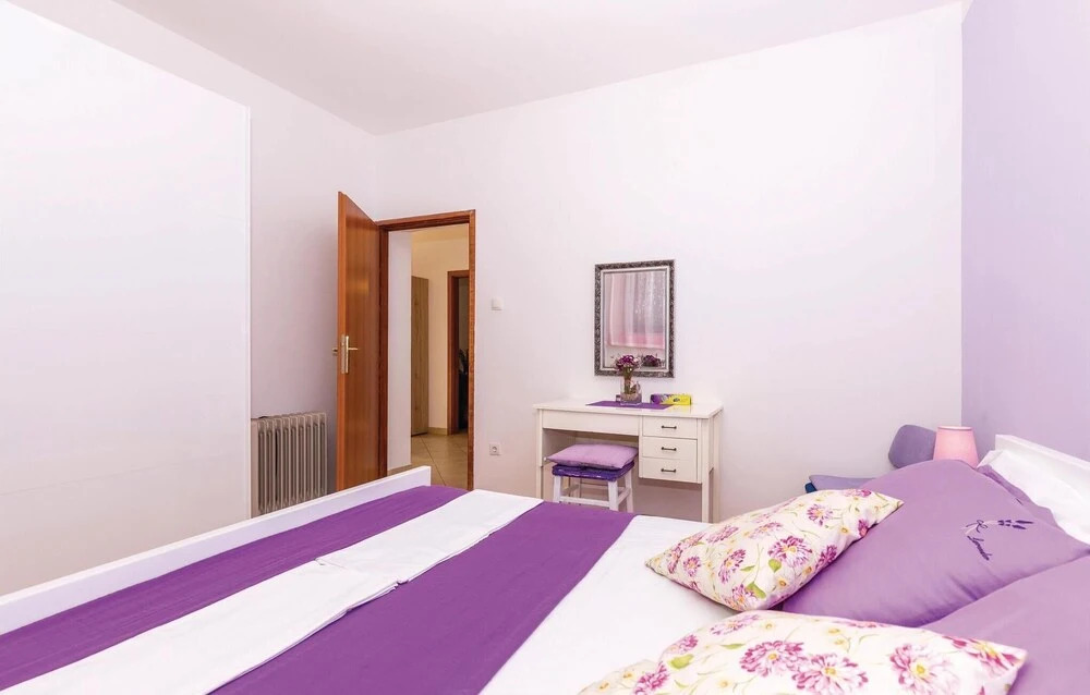 Amazing Home in Kostrena With Wifi and 2 Bedrooms