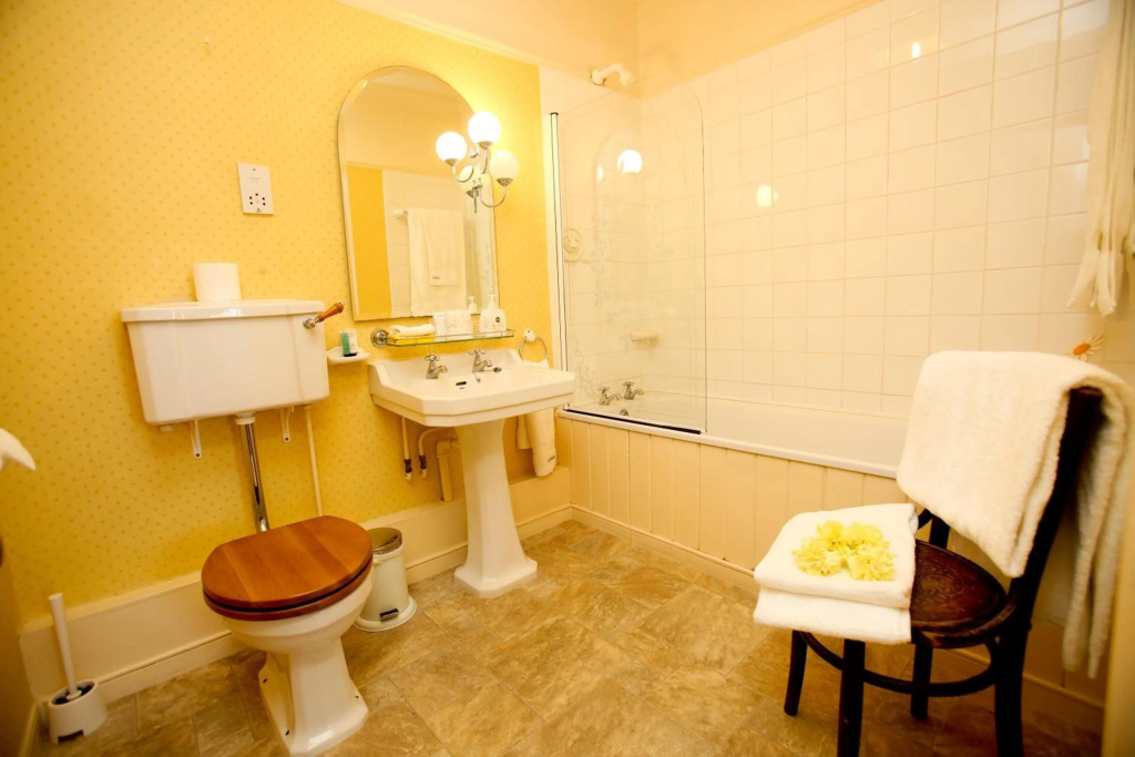 Dufferin Coaching Inn