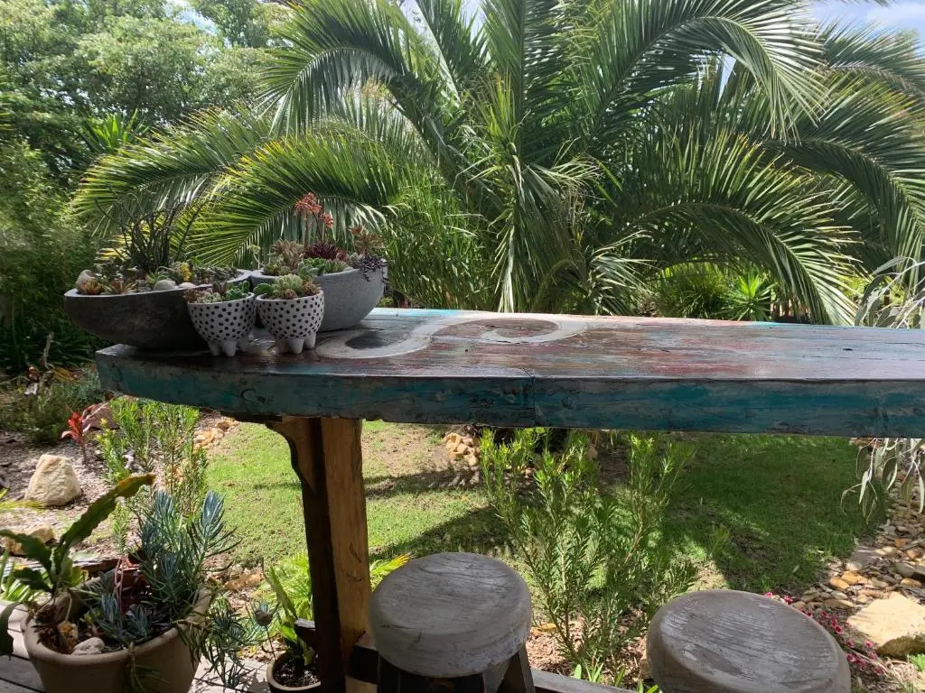 Turquoise Waters B &B -Private Guest suite with massage chair