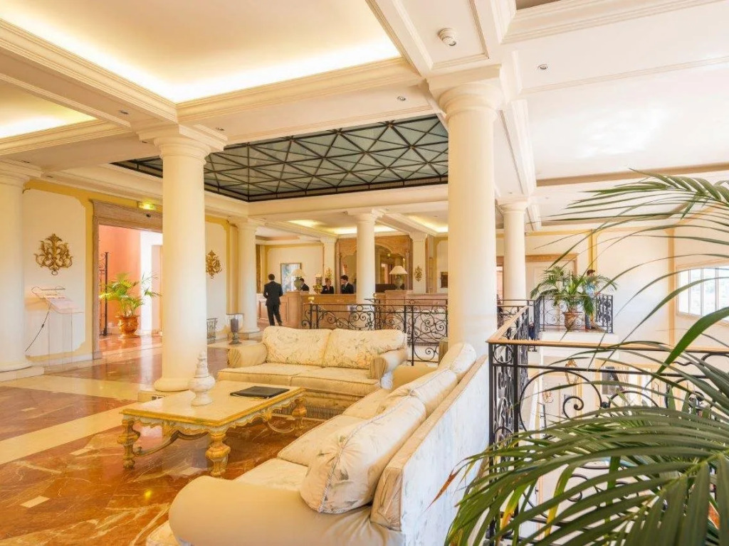 Amarante Golf Plaza