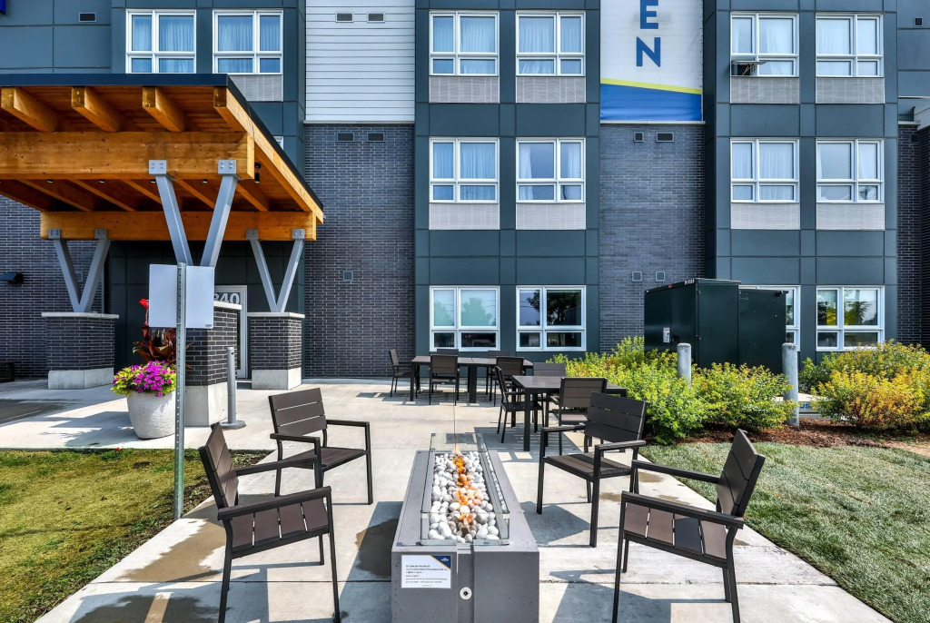 Microtel Inn & Suites by Wyndham Kanata Ottawa West