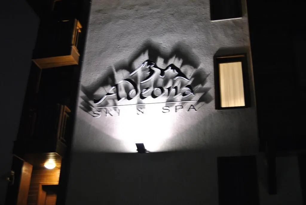Adeona SKI & SPA