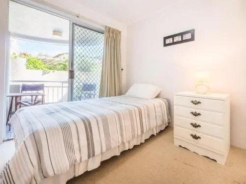 Seaspray U4, 21 Warne Tce