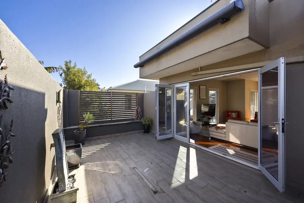 Spacious 3-bed Townhouse Near Dromana Beach