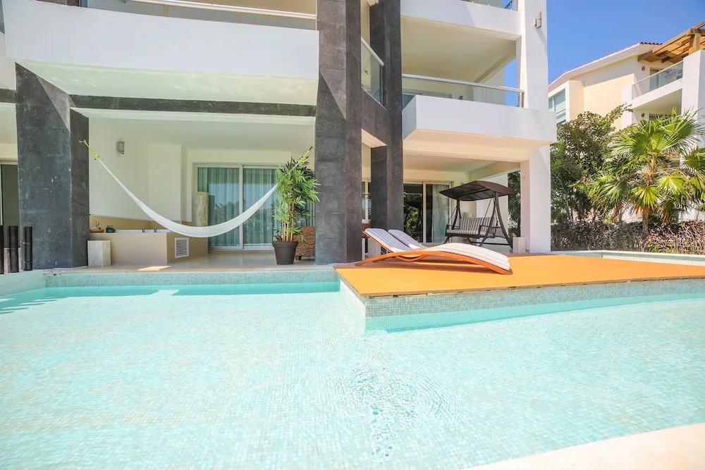 Marea Azul Beach Resort