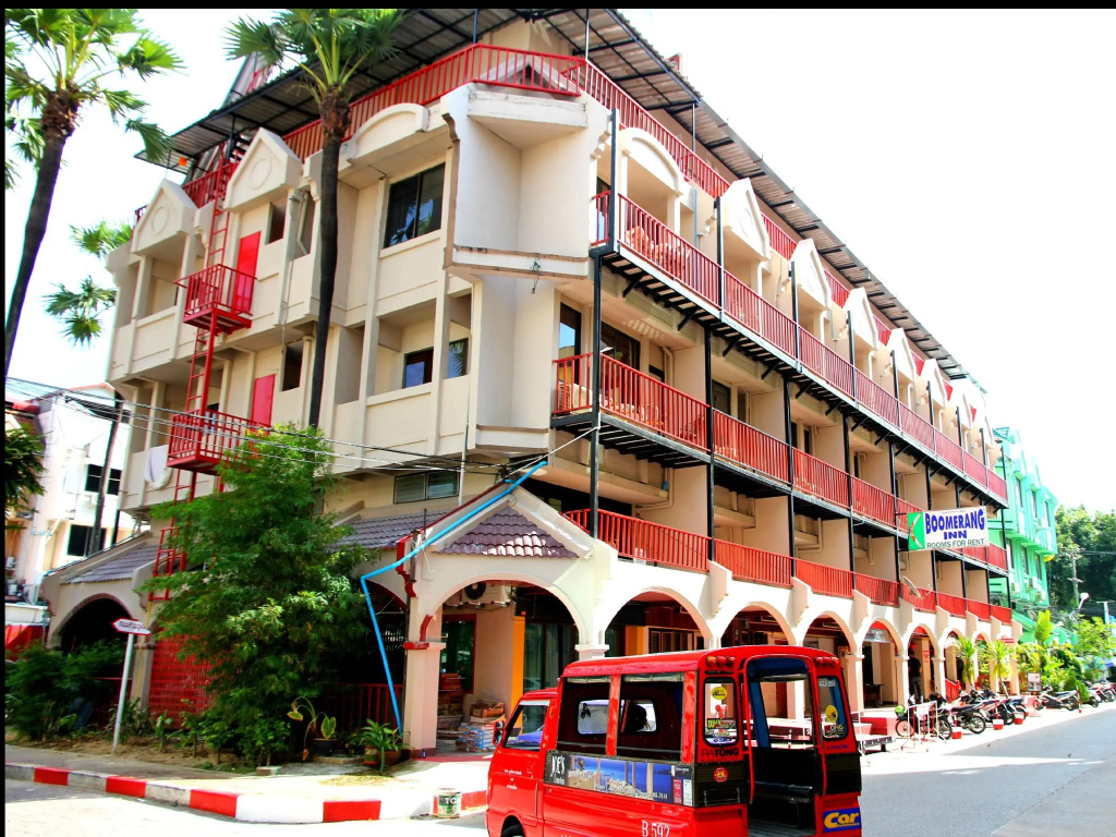 Boomerang Inn