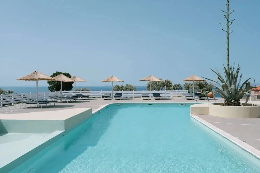 Mantilada Seaside Stay Samos, Shared Pool
