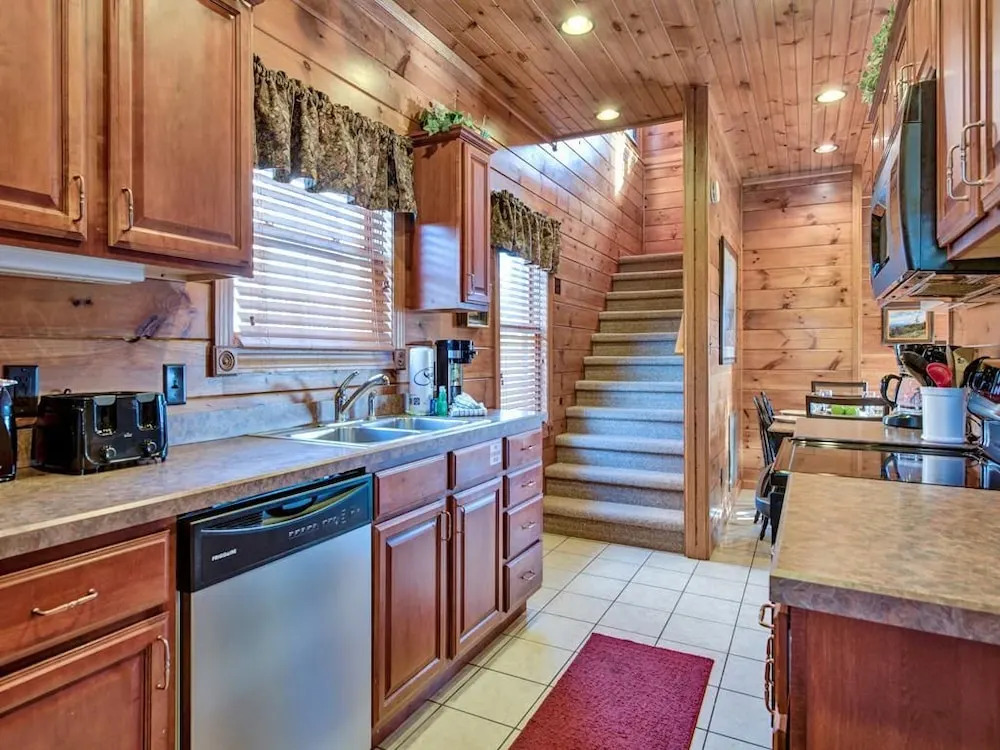 Million Dollar View 2 BR Home with Hot Tub