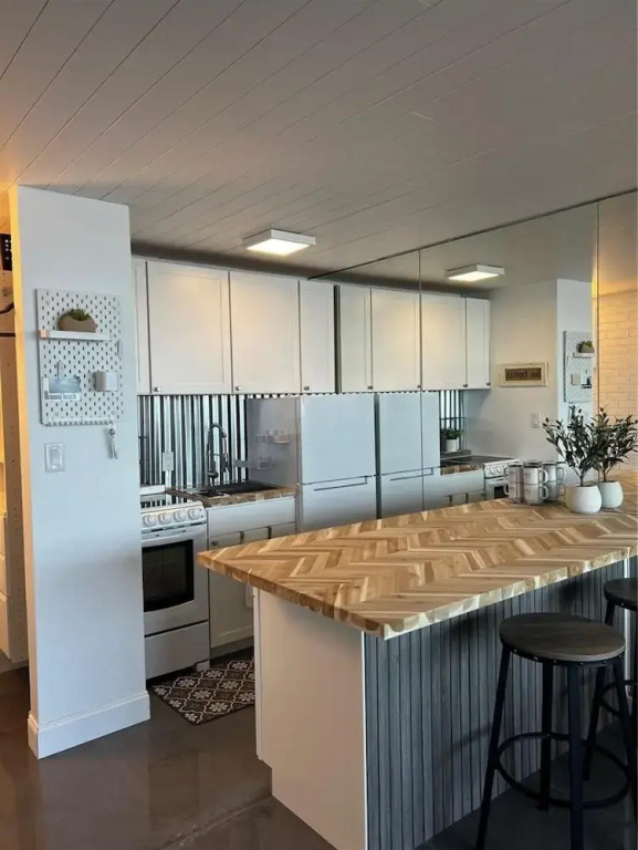 Sapphire Shores- Oceanfront at Symphony Beach Club