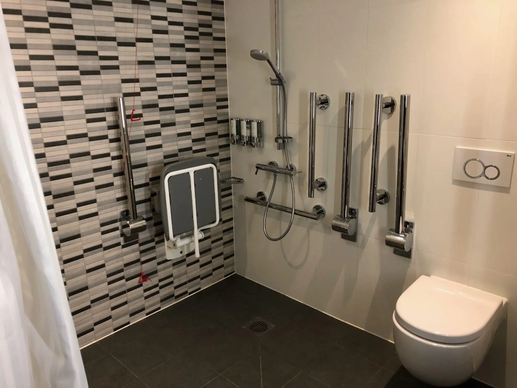 Hampton By Hilton Bristol Airport