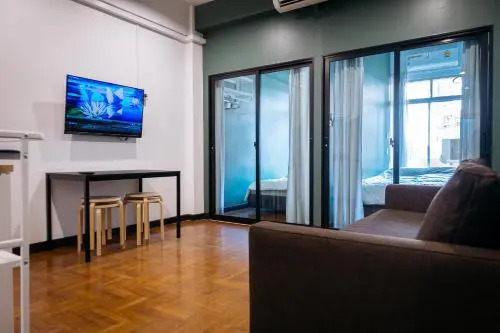 T3 Two Bedrooms Wifi Full Kitchen 1 Min to BTS