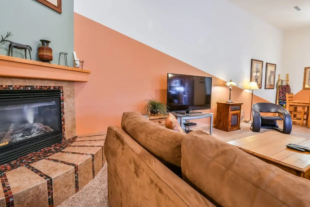 Cottonwoods 415