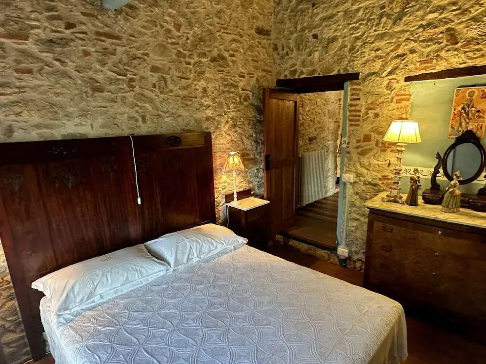 Stone House in Chiatri With Lake Views