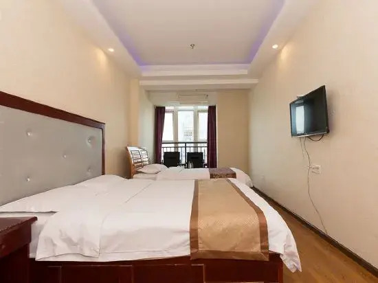 998 Business Hotel