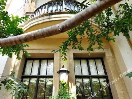 Le Chatelat Residence