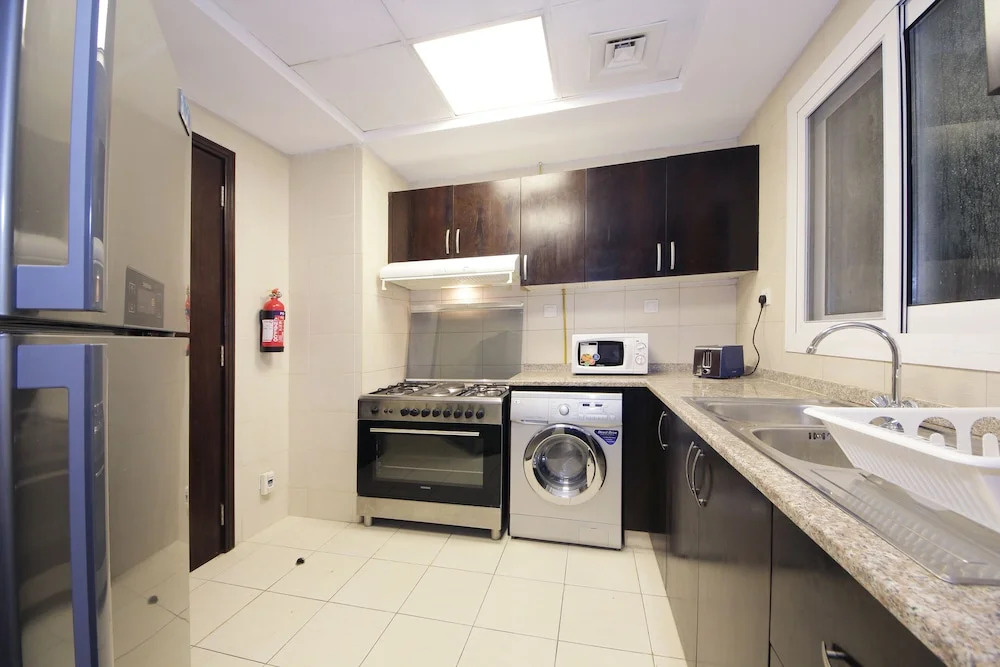 Signature Holiday Homes - Al Fahad Dubai